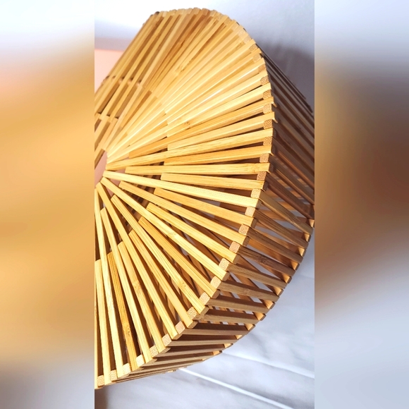 🔥HostPick🔥NWTCULT GAIA- Large Bamboo "Gaia's Ark" handmade bag - natural color - Picture 5 of 10